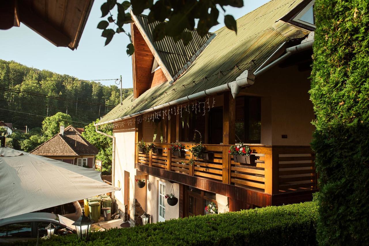 Hotel Casa Edy Sovata Exterior foto